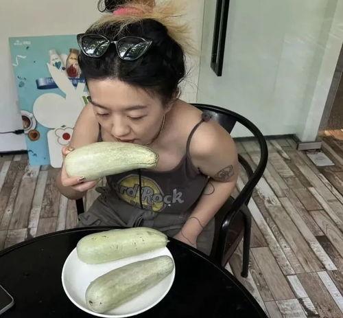 吃大瓜吃饭,吃大瓜背后的饮食文化